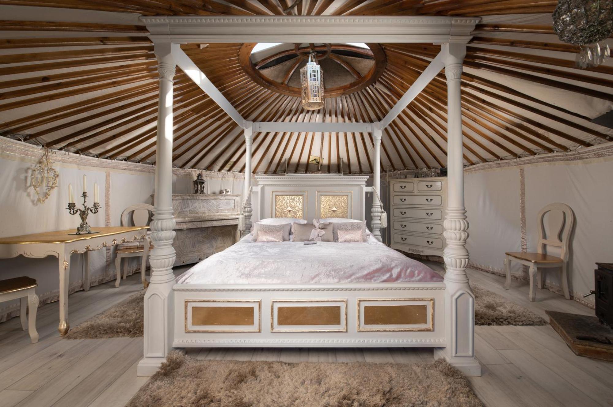 Готель Lincoln Yurts Екстер'єр фото